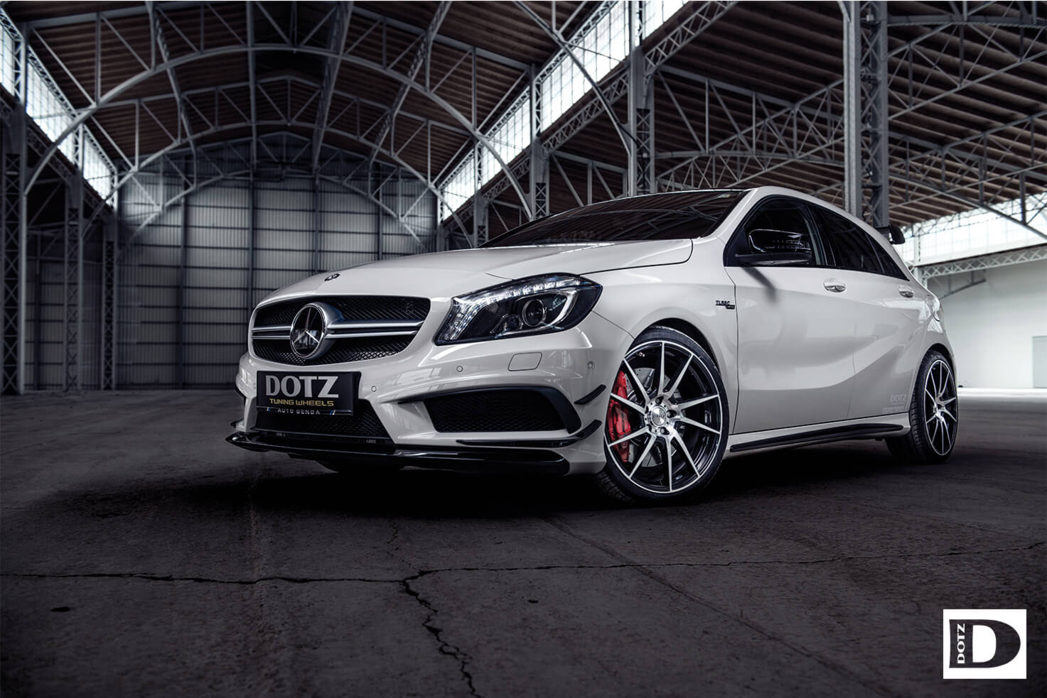 DOTZ Kendo on Car - Designhighlights 2015